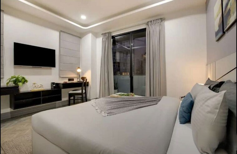 Bedroom, sas-shalimar-grand 3 Bedroom 2200 Sq.Ft. Apartment In Butler Colony Lucknow 10550905