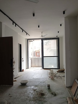 Room in 2 BHK Independent House at Sector 23 – for Rent