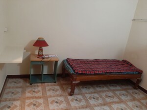 Bedroom in 1 RK Independent House at Rt Nagar – for Rent