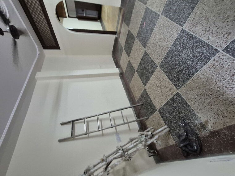 Room, mayur vihar 2.5 Bedroom 850 Sq.Ft. Builder Floor In Mayur Vihar Delhi 10550988