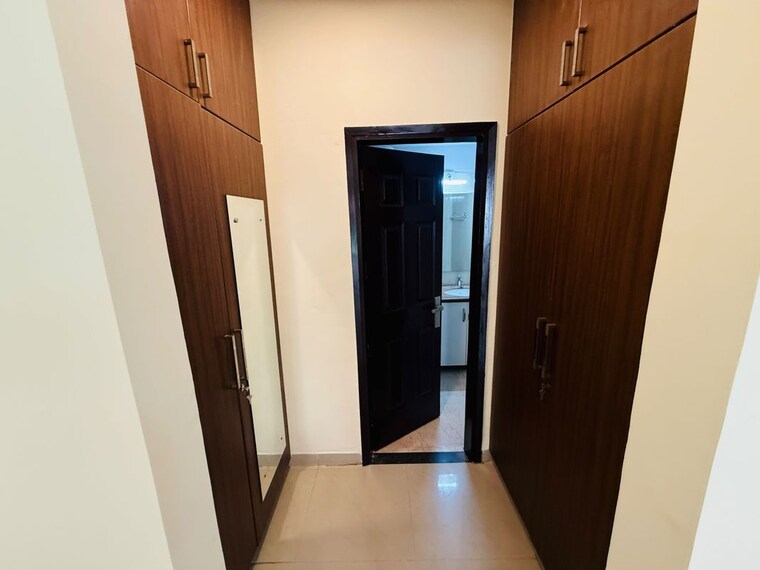Room, unitech-nirvana-country-cedar-crest 3 Bedroom 2200 Sq.Ft. Builder Floor In Sector 50 Gurgaon 10550992