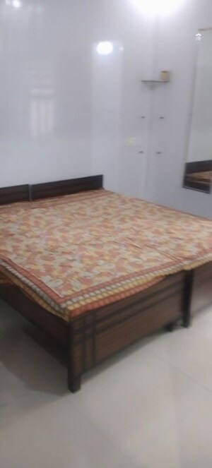 Bedroom in 2 BHK Apartment at Penta Homes, Vip Road – for Rent