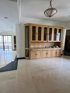 3 BHK + Servant Room Apartment For Rent in Hiranandani Sovereign