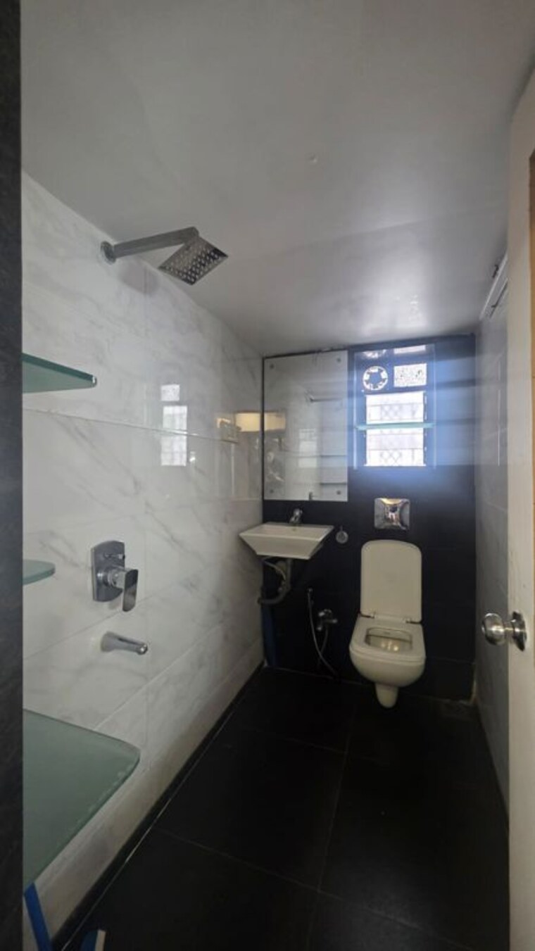 Bathroom, vyapti-chs 2 Bedroom 1000 Sq.Ft. Villa In Kopar Khairane Navi Mumbai 10551032