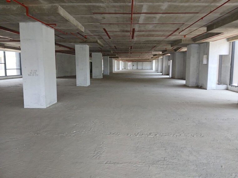  Parking, electronic city phase ii Commercial Office Space 2600 Sq.Ft. In Electronic City Phase ii Bangalore 10551038