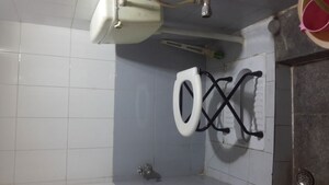 Bathroom in 1 RK Independent House at Rt Nagar – for Rent