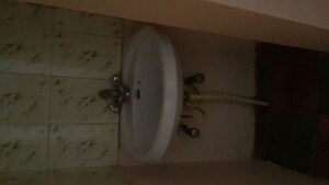 Bathroom in 1 RK Independent House at Rt Nagar – for Rent