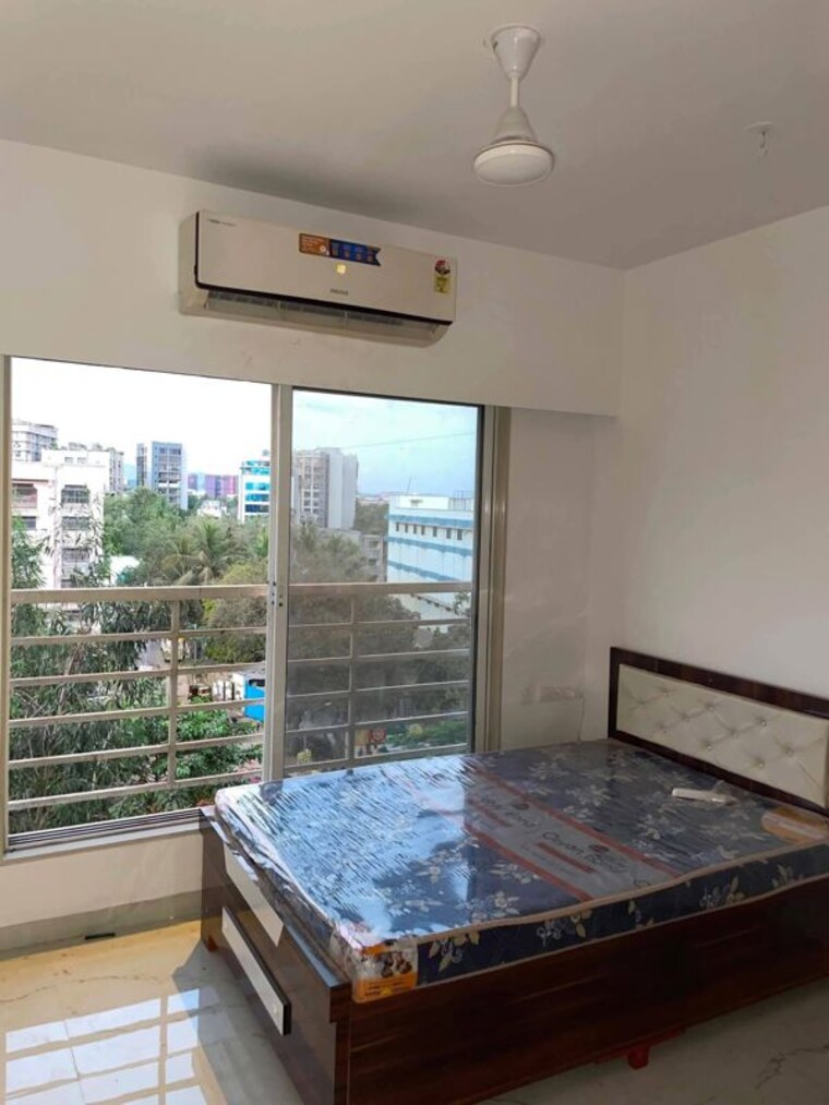 Bedroom, malad west Pg For Boys In Malad West 10551108