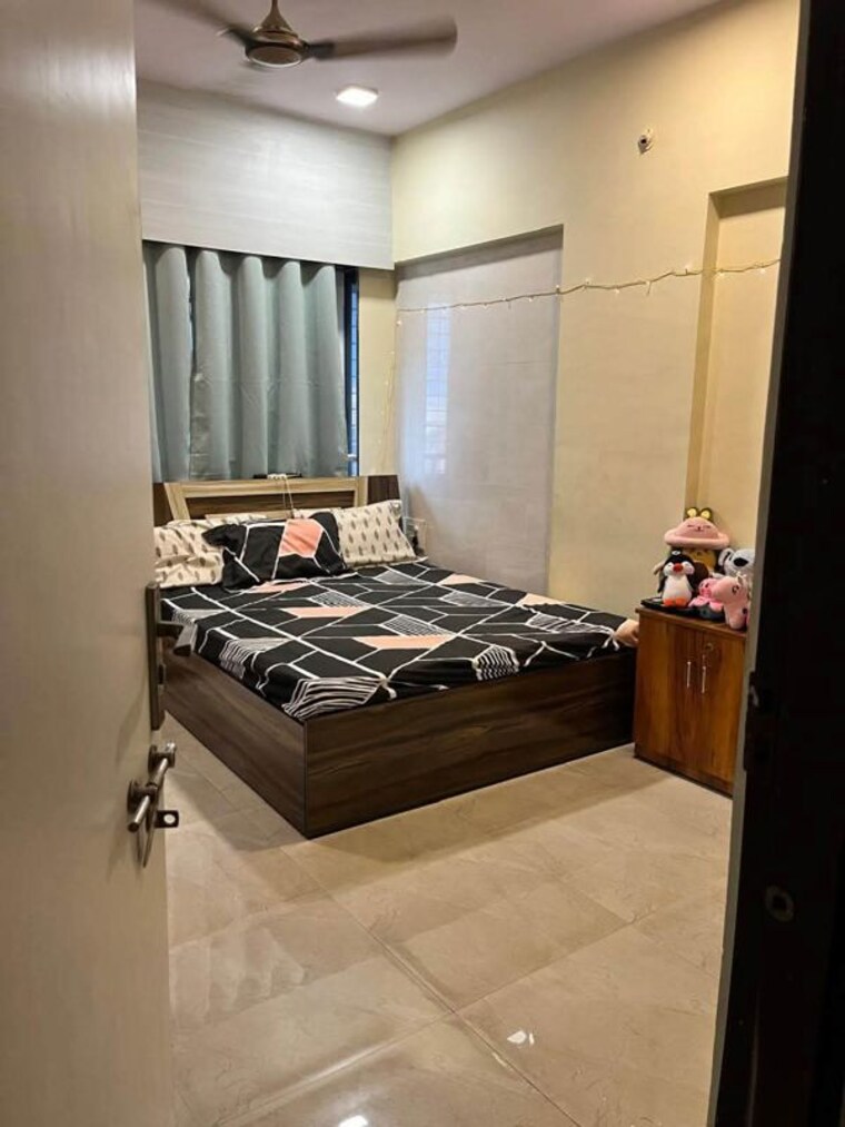 Bedroom, goregaon west Pg For Boys & Girls In Goregaon West 10551110