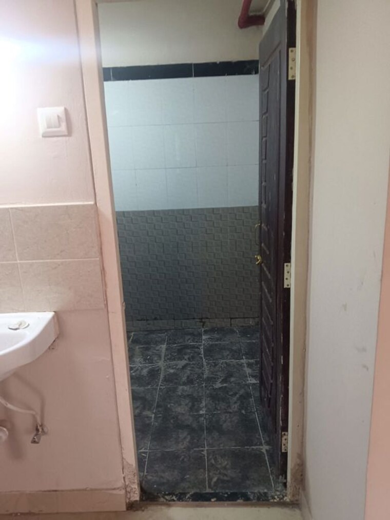 Bathroom, virar west 2 Bedroom 675 Sq.Ft. Apartment In Virar West Palghar 10551109