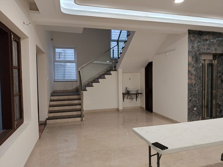 Room, smr-sms-vinay-casa-carino 5 Bedroom 4545 Sq.Ft. Villa In Bandlaguda Jagir Hyderabad 10551117