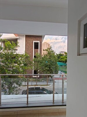 Balcony in 5 BHK Villa at SMR SMS Vinay Casa Carino, Bandlaguda Jagir – for Rent