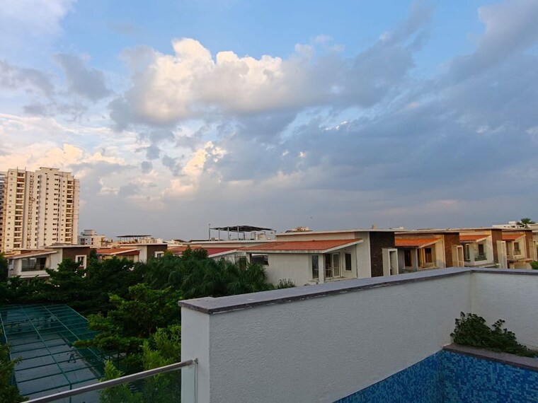 Balcony, smr-sms-vinay-casa-carino 5 Bedroom 4545 Sq.Ft. Villa In Bandlaguda Jagir Hyderabad 10551117