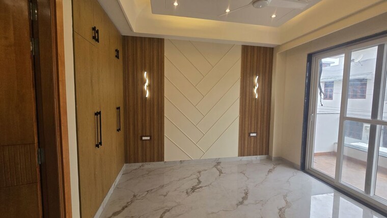 Room, sector 9 3 Bedroom 204 Sq.Yd. Builder Floor In Sector 9 Gurgaon 10551123