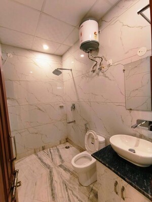 Bathroom in 2 BHK Builder Floor at Sector 38 – for Rent