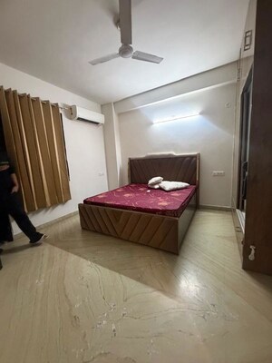 Bedroom in 3 BHK Builder Floor at Sector 47 – for Rent