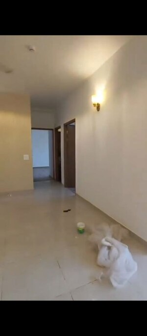 Room in 2 BHK Apartment at Godrej Woods, Sector 43 – for Sale