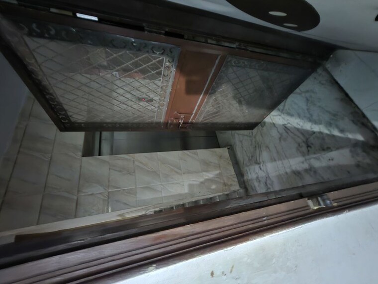 undefined, mayur vihar 1.5 Bedroom 350 Sq.Ft. Builder Floor In Mayur Vihar Delhi 10551148