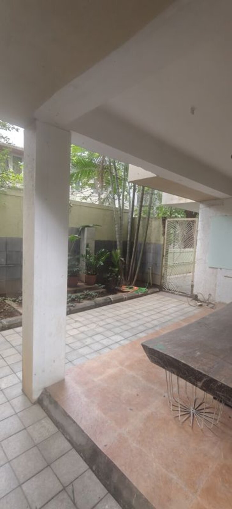 Balcony, senapati bapat road Commercial Office Space 2500 Sq.Ft. In Senapati Bapat Road Pune 10548016