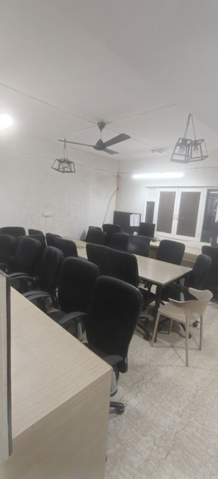 Team Area, senapati bapat road Commercial Office Space 2500 Sq.Ft. In Senapati Bapat Road Pune 10548016