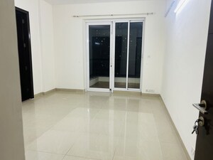 Room in 3.5 BHK Builder Floor at Vipul World Floors, Sector 48 – for Sale