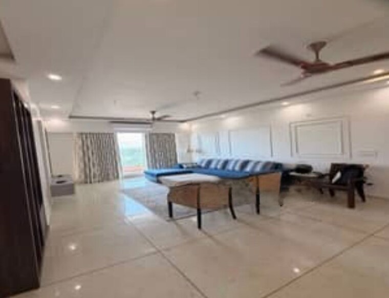  Parking, rishita-serenity 3 Bedroom 2250 Sq.Ft. Apartment In Sushant Golf City Lucknow 10551163