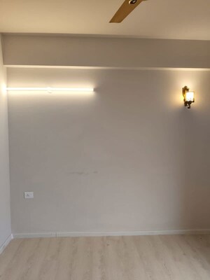 Room in 2 BHK Apartment at M3M Heights, Sector 65 – for Rent