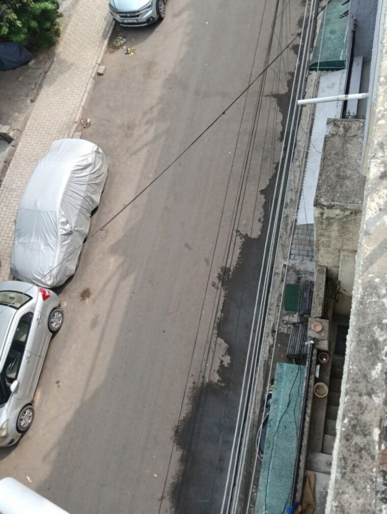 Balcony, industrial area phase ii 1 RK 300 Sq.Ft. Builder Floor In Industrial Area Phase ii Chandigarh 10551166