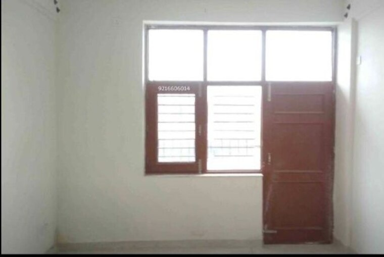 Room, sector 49 3 Bedroom 1500 Sq.Ft. Builder Floor In Sector 49 Chandigarh 10551184