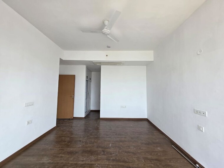 Room, ss-the-leaf 3 Bedroom 2408 Sq.Ft. Apartment In Sector 85 Gurgaon 10551211