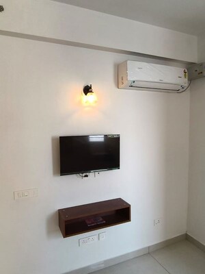 Furnished Amenities in 3 BHK Apartment at Sector 82 A – for Rent