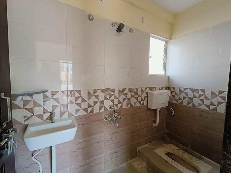 Bathroom, sai-balaji-apartments 1 Bedroom 546 Sq.Ft. Apartment In Mundhwa Pune 10551281