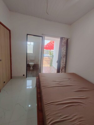 Room in 1 BHK Apartment at Kalambholi – for Rent