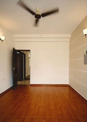 Room in 3 BHK Apartment at Purvanchal Royal City, Chi V Greater Noida – for Sale