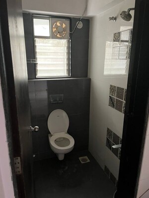 Bathroom in 2.5 BHK Apartment at Kothrud – for Rent