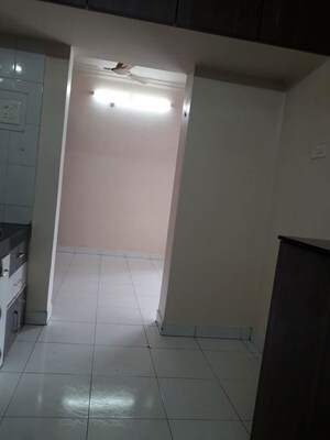 Bathroom in 3 BHK Apartment at Mayur Colony – for Rent
