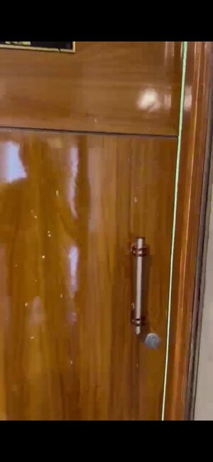 Furnished Amenities in 2.5 BHK Apartment at Panchsheel Greens, Sector 16 Greater Noida – for Rent