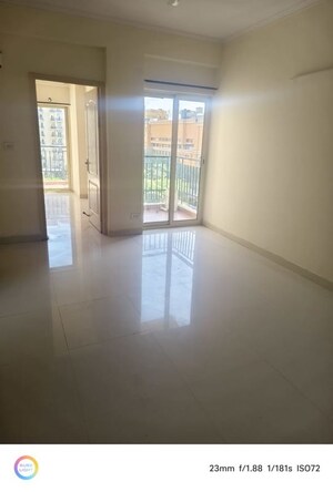 Room in 1 BHK Apartment at Maxblis Grand Wellington, Sector 75 – for Rent