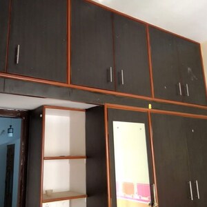 Furnished Amenities in 4 BHK Independent House at Benson Town – for Rent