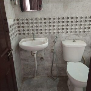 Bathroom in 4 BHK Independent House at Benson Town – for Rent