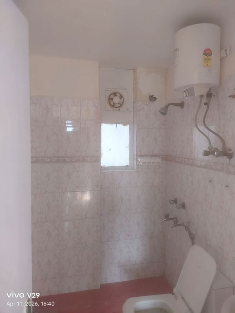 Bathroom, saket 2 Bedroom 560 Sq.Ft. Builder Floor In Saket Delhi 10551388
