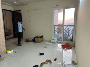 Team Area in 2 BHK Apartment at Saya Gold Avenue, Vaibhav Khand – for Sale