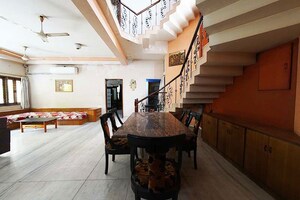 Team Area in 5 BHK Independent House at Maninagar – for Sale
