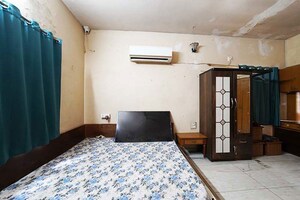Bedroom in 5 BHK Independent House at Maninagar – for Sale
