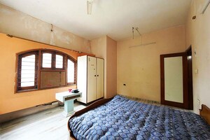 Bedroom in 5 BHK Independent House at Maninagar – for Sale