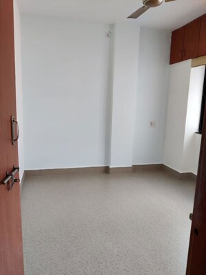 Bedroom in 2 BHK Apartment at Mayur Colony – for Rent