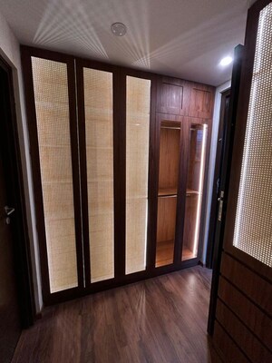 Room in 6+ BHK Villa at Whitefield – for Rent