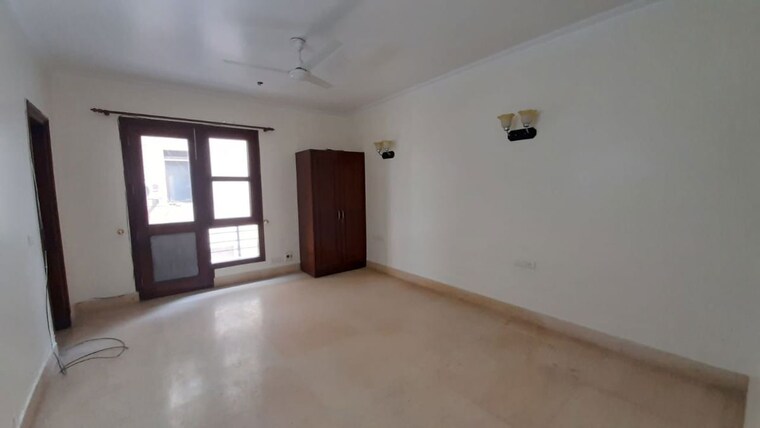 Room, greater kailash ii 4 Bedroom 4500 Sq.Ft. Builder Floor In Greater Kailash ii Delhi 10551405