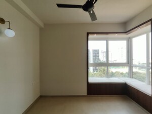 Room in 2 BHK Apartment at Bhartiya Nikoo Homes Phase 2, Thanisandra Main Road – for Rent