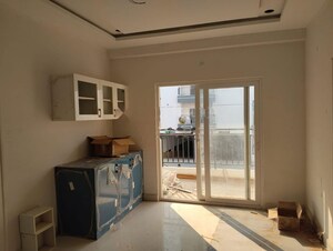 Room in 3 BHK Apartment at Fortune Green Homes Sapphire, Tellapur – for Rent